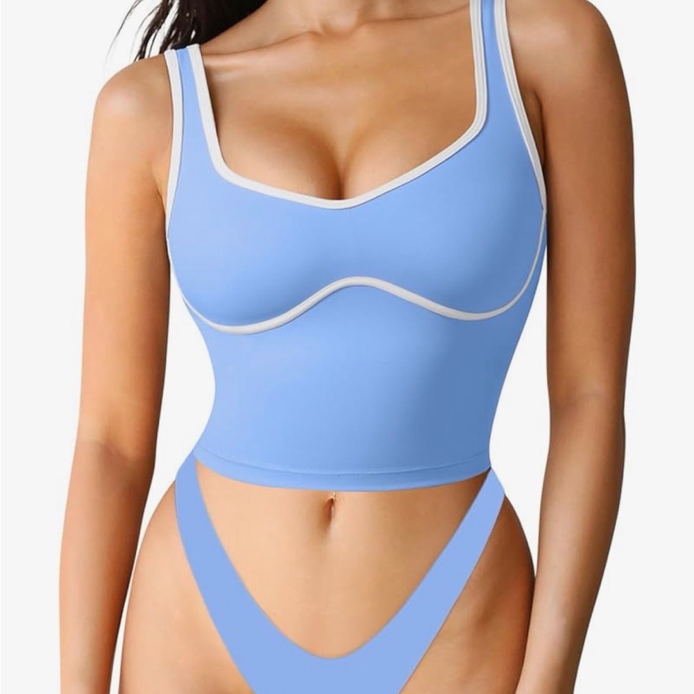 Chic light blue top
Only wore to try on 
Excellent condition